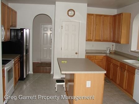 2nd image of 107 Jib Ct