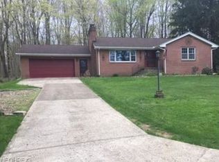 2851 Grandview Blvd, Canfield, OH 44406