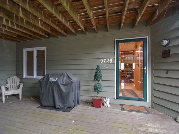 3rd image of 9723 S Harbour Pointe Dr #42