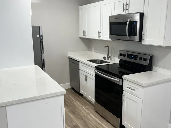 1492 Holly Heights Dr, Fort Lauderdale, FL