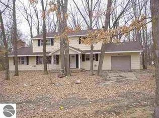 6267 Elk Lake Rd, Gladwin, MI 48624