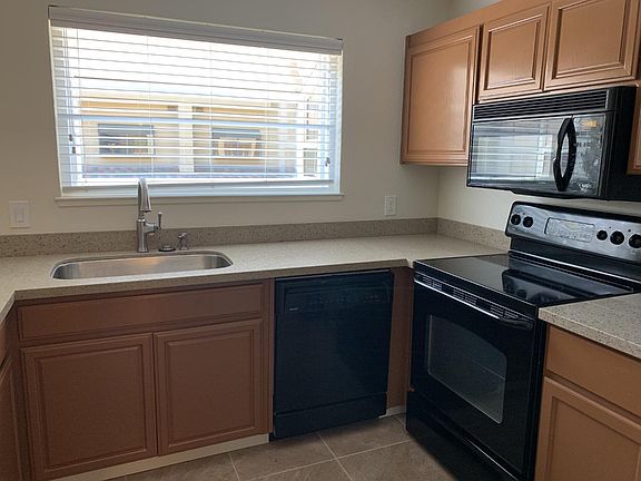 2nd image of 3750 Miraverde Ct APT 136