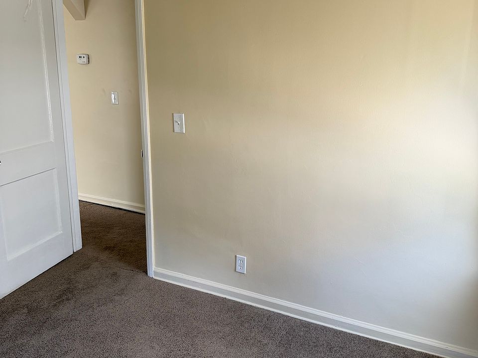 1st image of 26208 Lehigh St