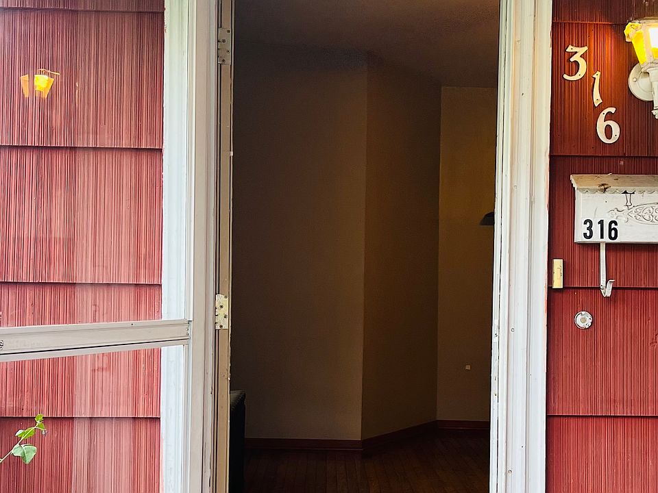 1st image of 316 Knarr St #1