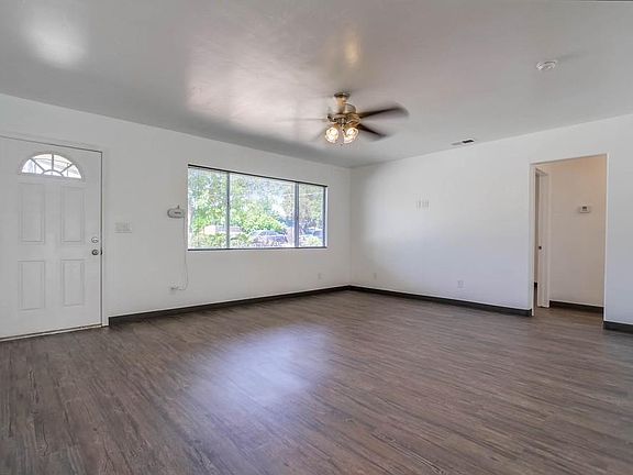 4th image of 2041 E Washington Ave