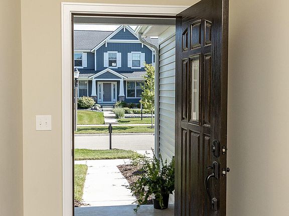 4th image of 2758 Carnoustie Dr