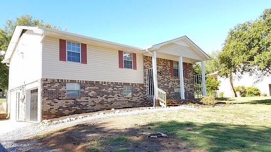 1st image of 323 Vermont Dr NW #0