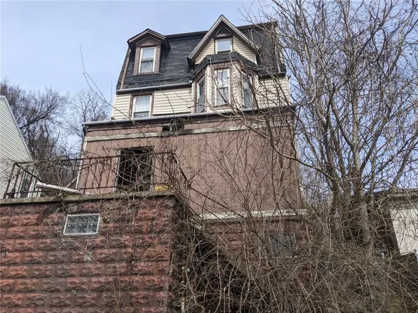 12 Joseph St, Pittsburgh, PA 15209