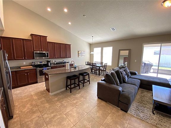 5th image of 32612 Harmony Oaks Dr