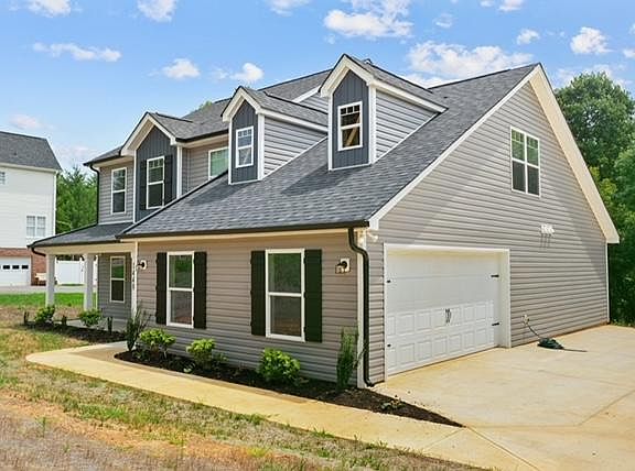 4th image of 1448 S Peace Haven Rd
