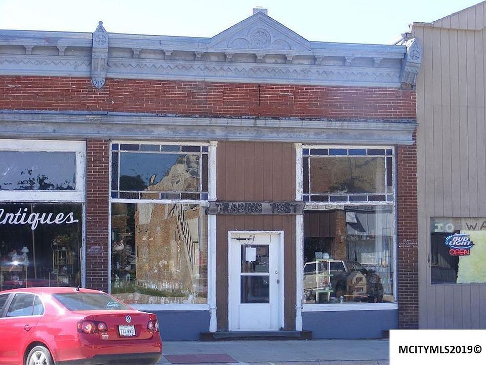 2nd image of 123 W Main Ave