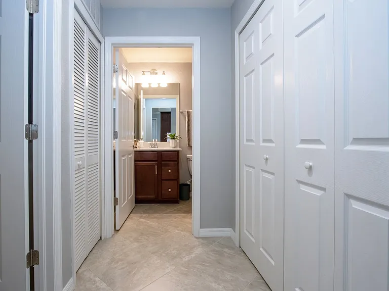 5548 Palmer Cir #102 — Photo 58