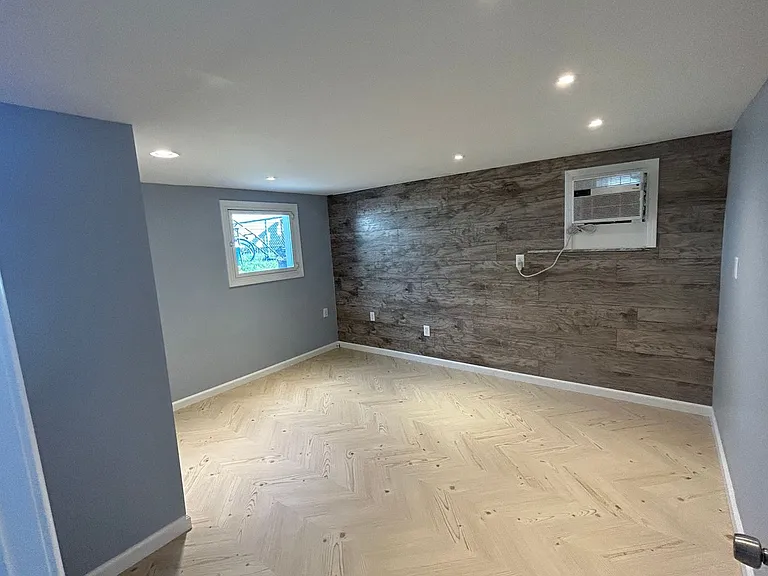 803 N Roosevelt Ave — Photo 8