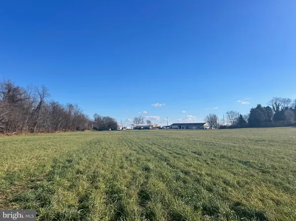 1100 S York Rd, Dillsburg, PA 17019