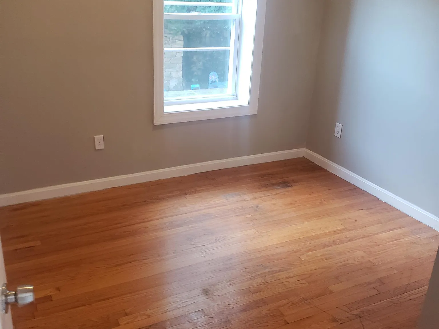 256 Union St — Photo 2