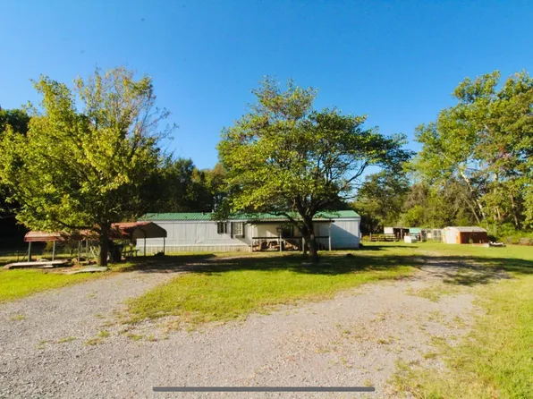 895 Green Valley Rd, Dexter, KY 42036