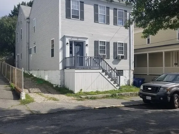 79 Bedford St Floor 3, New Bedford, MA 02740