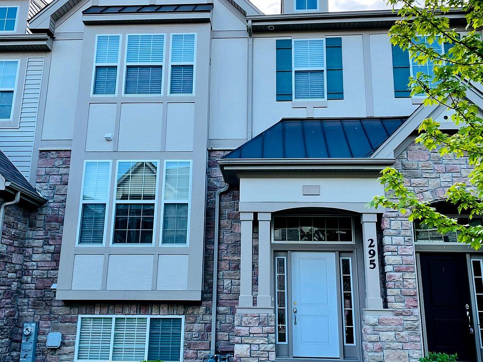 1st image of 296 Bennett Dr #295
