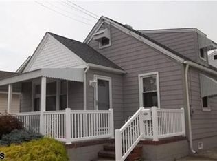 10 S Granville Ave, Margate, NJ 08402