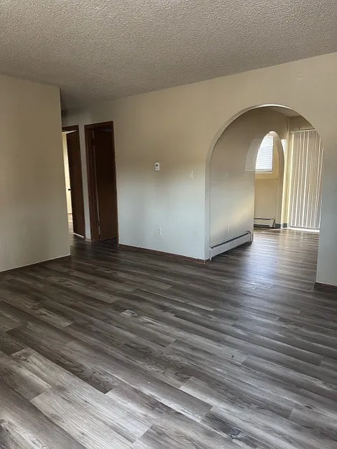 2109 N Queens Ave — Photo 3
