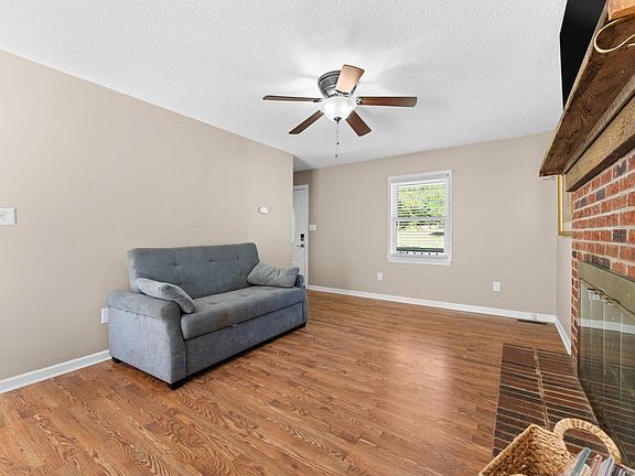 5th image of 485 Round Tree Rd