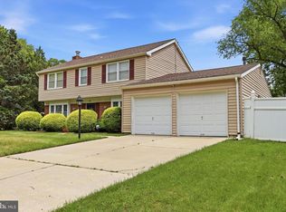 61 Elsin Ln, Willingboro, NJ 08046