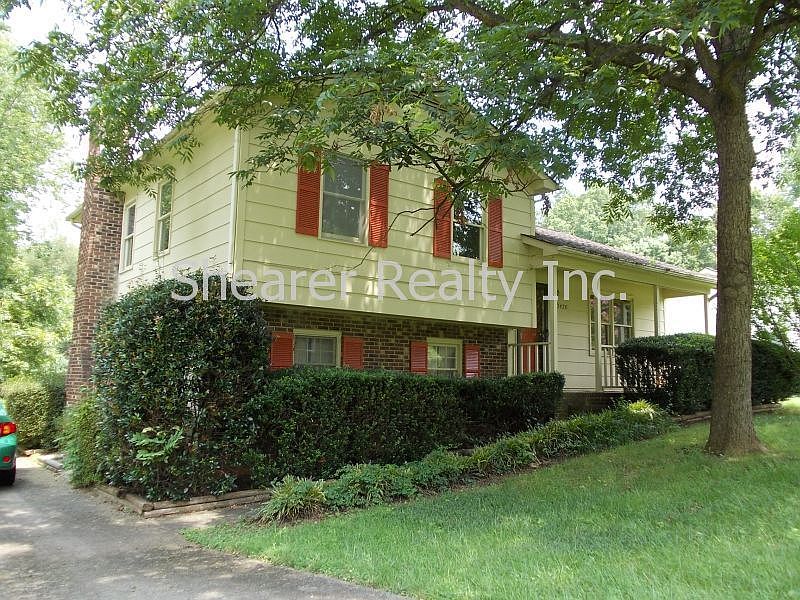 1st image of 7426 Farm Gate Dr