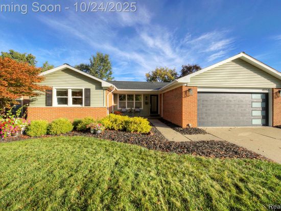 43764 Hanford Rd, Canton, MI 48187
