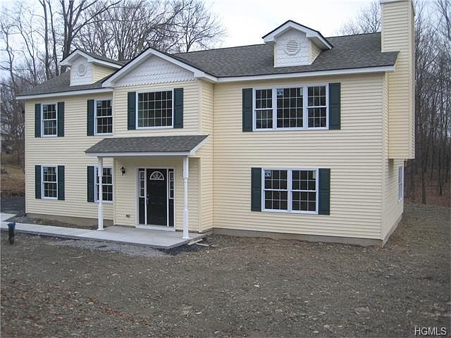 1st image of 3 Darren Dr