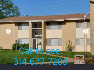 146 Clarkson Rd #45, Ballwin, MO 63011