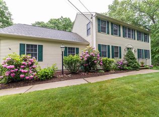 249 Little Pond County Rd, Cumberland, RI 02864