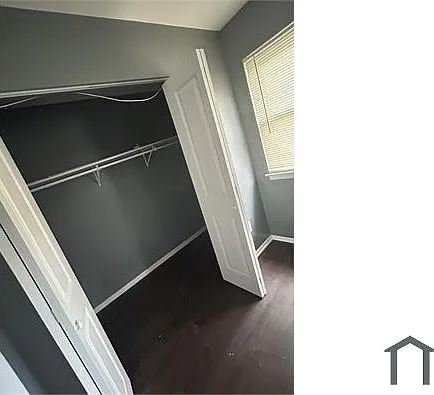 506 Jamestown Ct — Photo 17