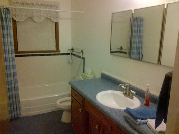 4th image of 600 Jeffery Dr