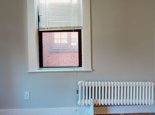 69 John F Kennedy St #2R, Cambridge, MA 02138