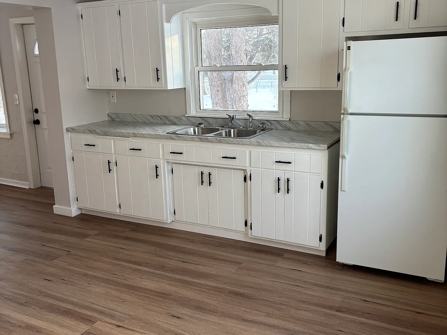 4 bed, $1,850 — Photo 3