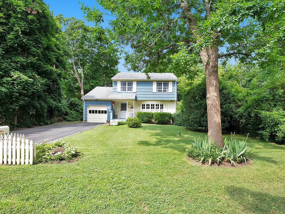 1st image of 76 Edwards Ave