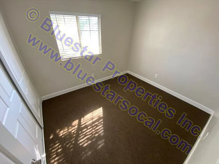 10840 Floral St — Photo 11