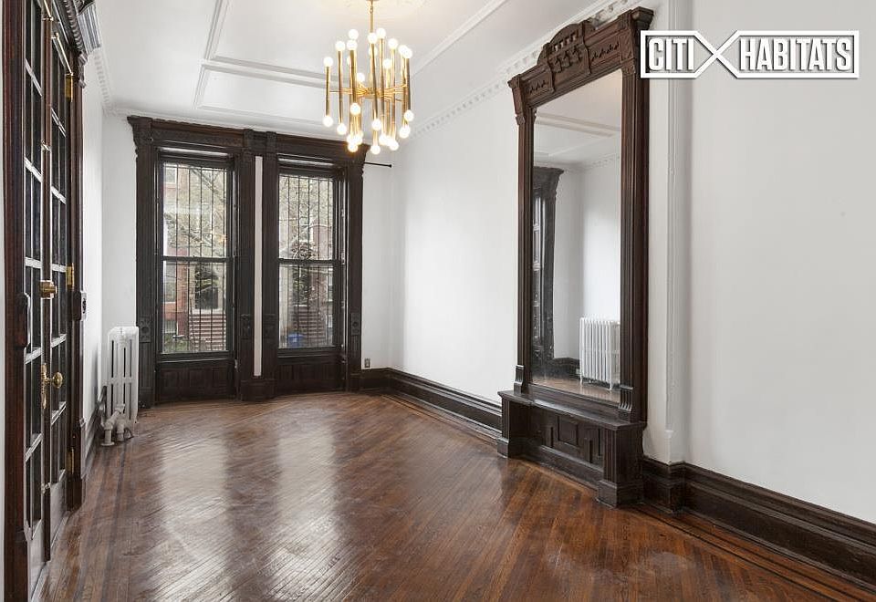 1st image of 408 Putnam Ave #1