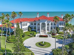 100 Seaway Ct, Vero Beach, FL 32963