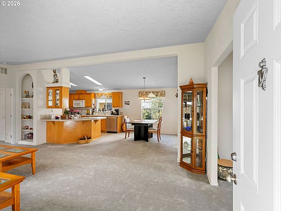 4th image of 11772 SW Royal Villa Dr
