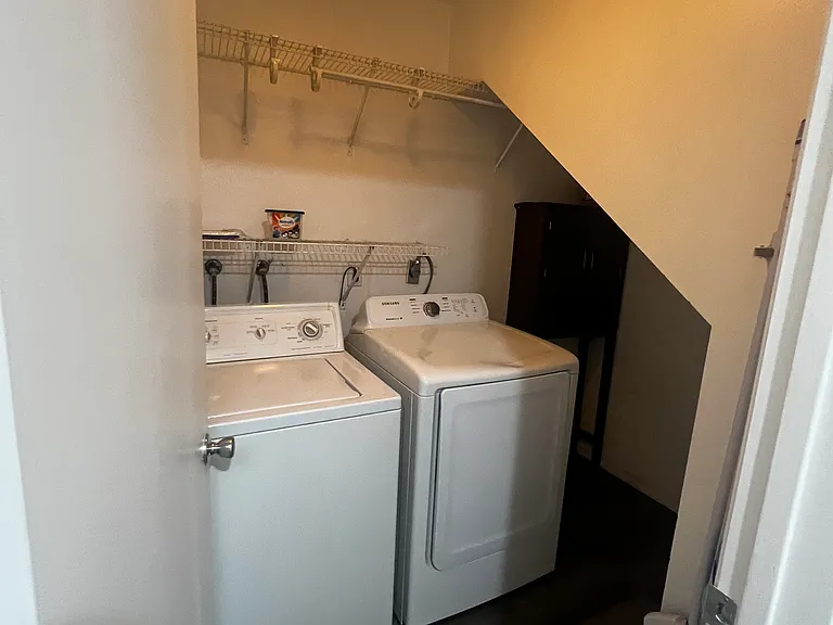 6604 Reservoir Ln — Photo 16
