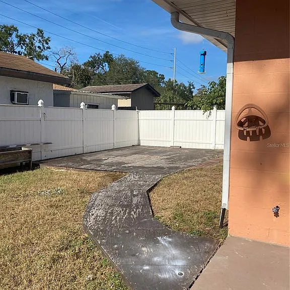 3336 W Heiter St — Photo 3
