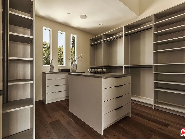 16838 Oak View Dr — Photo 25