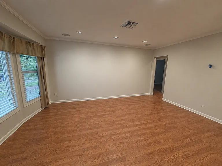3703 Monogram Ave — Photo 2