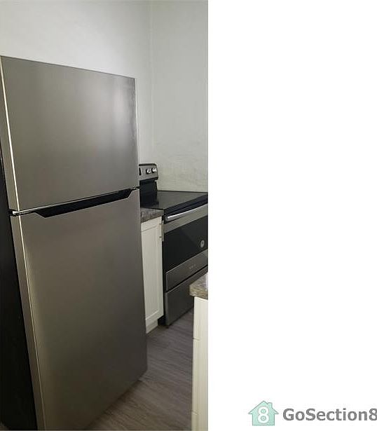2nd image of 1553 SW 7th St APT 7