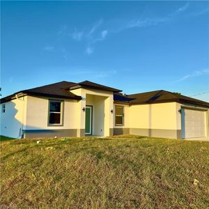 4105 14th St W, Lehigh Acres, FL, 33971