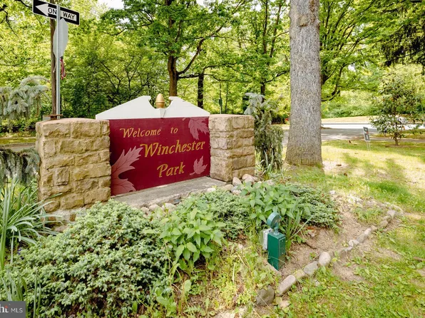 3039 Winchester Ave, Philadelphia, PA 19136