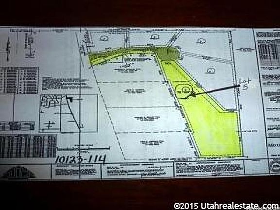2nd image of 3851 W Mountaintop Cir