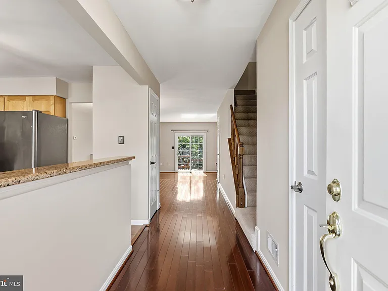 3946 Rosebay Ct — Photo 6