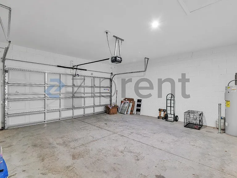 1105 Fig St — Photo 22